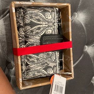 Smartphone crossbody